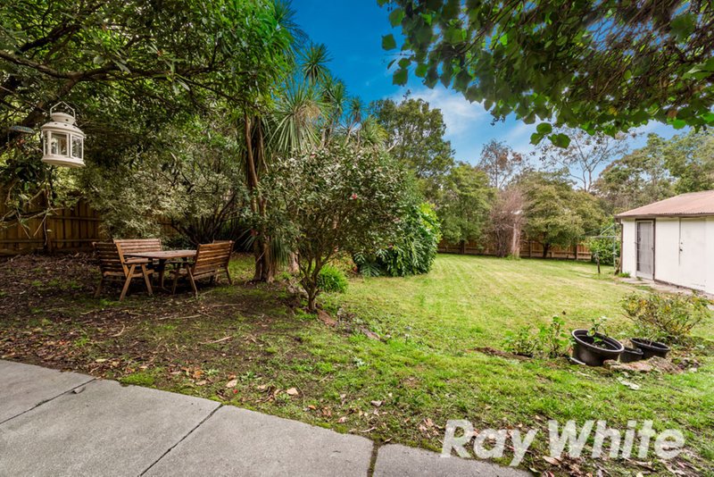 Photo - 19 Alandale Road, Blackburn VIC 3130 - Image 9