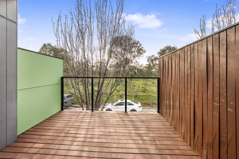 Photo - 19 Albany Road, Mill Park VIC 3082 - Image 11