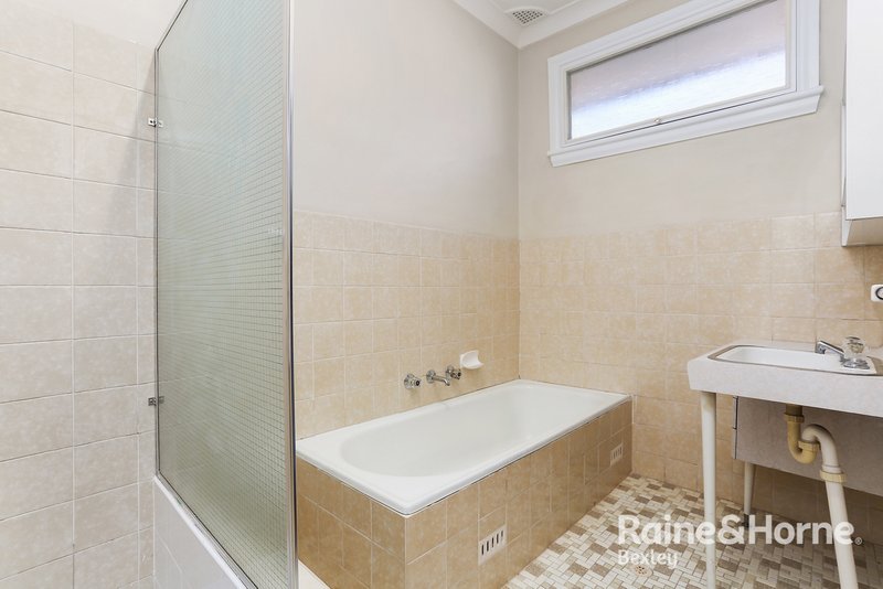 Photo - 1/9 Albert Street, Bexley NSW 2207 - Image 5