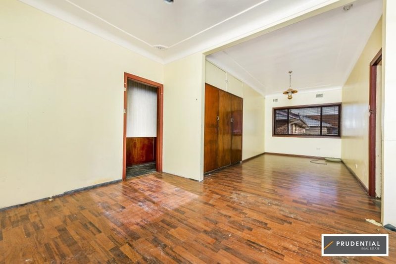 Photo - 19 Albert Street, Ingleburn NSW 2565 - Image 3