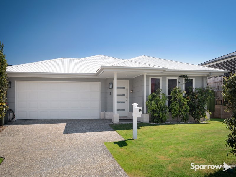 19 Alectura Crescent, Bahrs Scrub QLD 4207