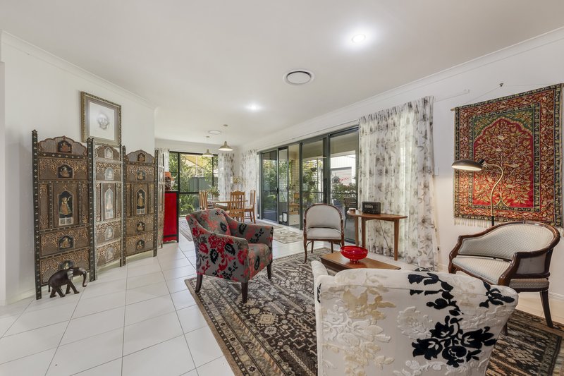 Photo - 19 Alexander Drive, Moore Park Beach QLD 4670 - Image 7