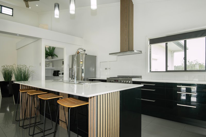 Photo - 19 Alexandra Avenue, Biloela QLD 4715 - Image 2