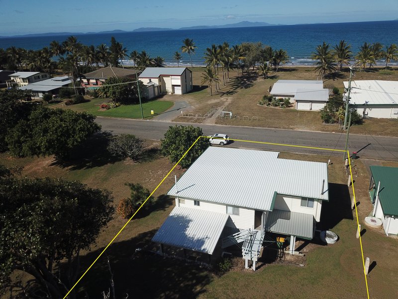 19 Allamanda Ave , Forrest Beach QLD 4850