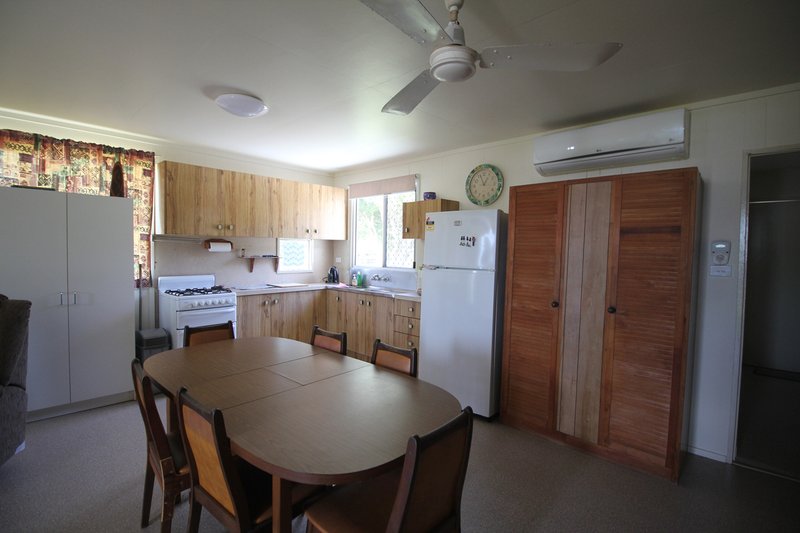 Photo - 19 Allamanda Ave , Forrest Beach QLD 4850 - Image 2