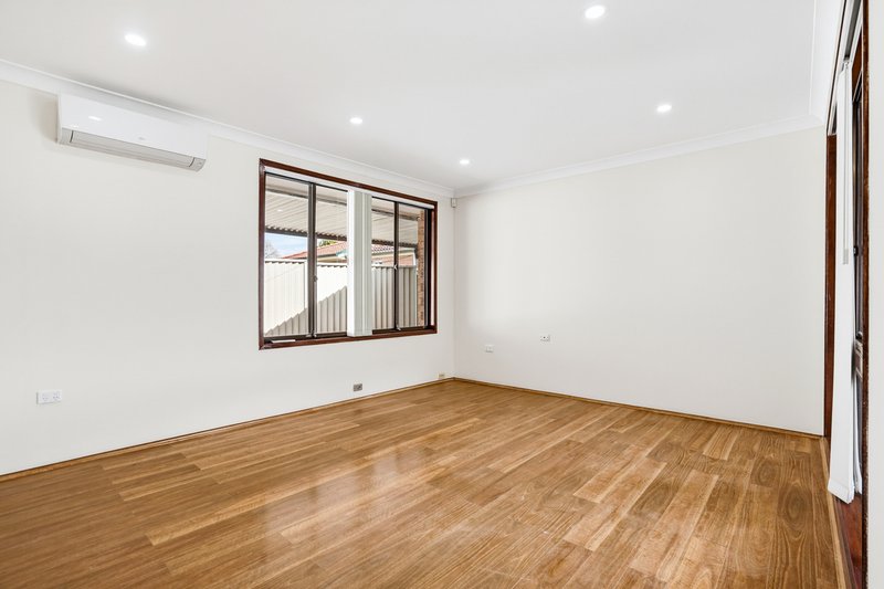 Photo - 19 Allambie Road, Edensor Park NSW 2176 - Image 3