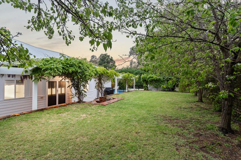 Photo - 19 Alpine Road, Kalamunda WA 6076 - Image 30