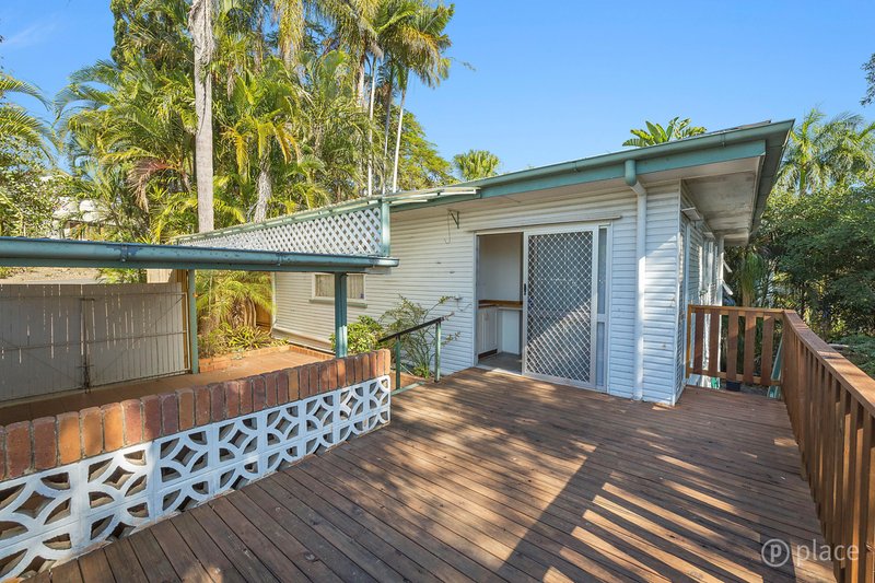 Photo - 19 Alton Terrace, The Gap QLD 4061 - Image 10