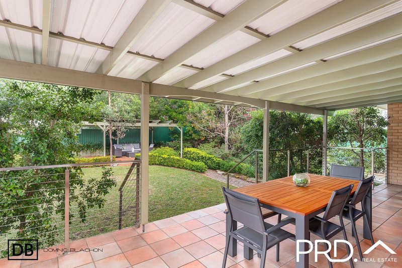 Photo - 19 Amberdale Avenue, Picnic Point NSW 2213 - Image 7