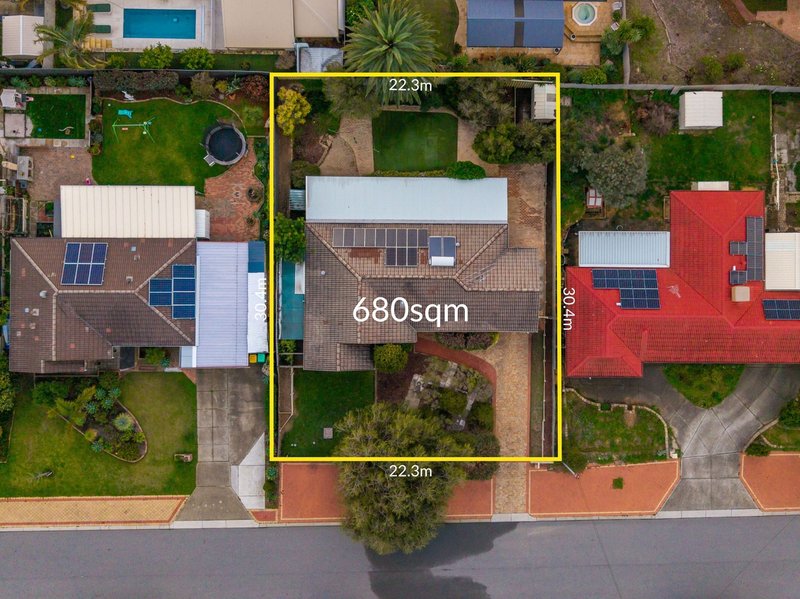 Photo - 19 Ameer Way, Craigie WA 6025 - Image 2