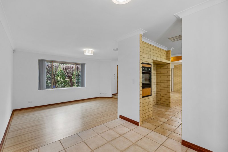 Photo - 19 Ameer Way, Craigie WA 6025 - Image 8