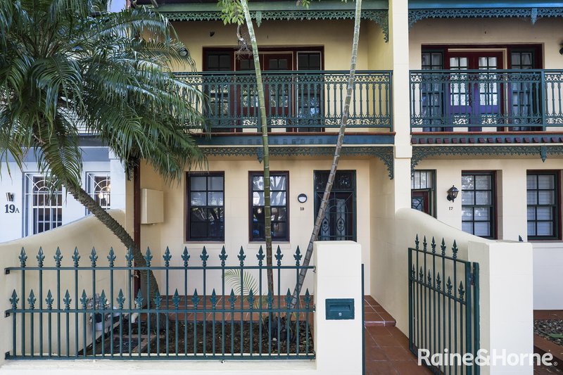 Photo - 19 Anderson Street, Alexandria NSW 2015 - Image 1