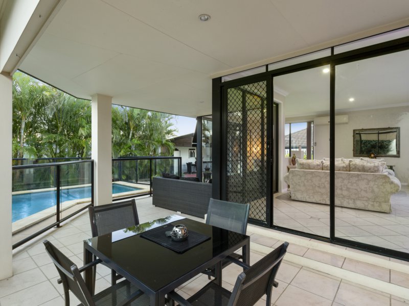 Photo - 19 Andorra Place, Varsity Lakes QLD 4227 - Image 9