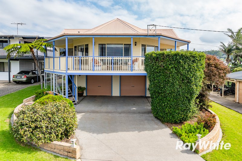 Photo - 19 Andrew Avenue, Tuross Head NSW 2537 - Image 4