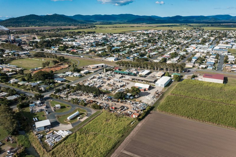 Photo - 19 Anzac Road, Proserpine QLD 4800 - Image 8