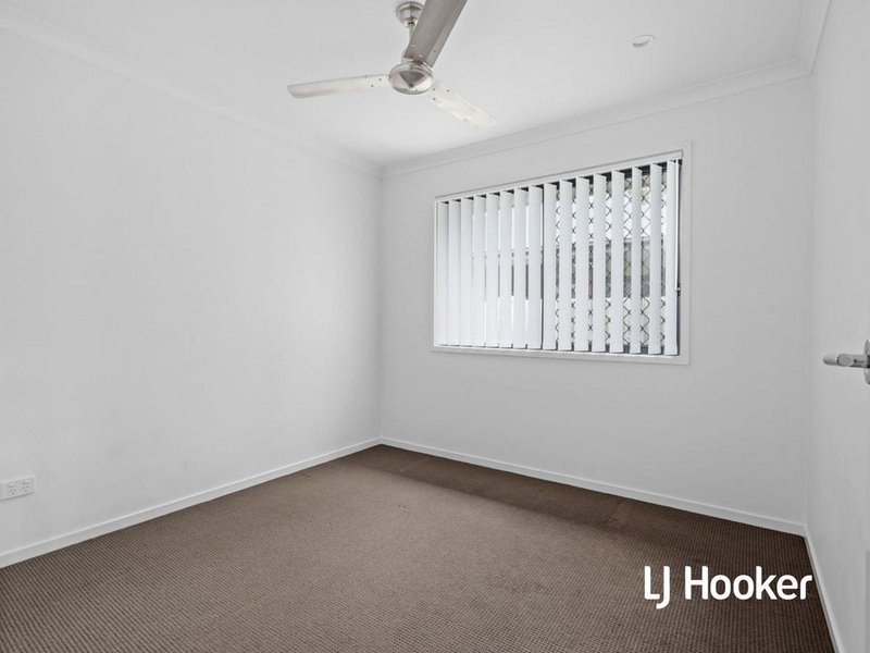 Photo - 19 Apple Circuit, Griffin QLD 4503 - Image 3