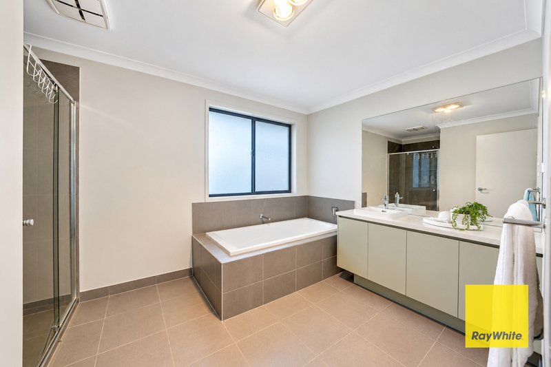 Photo - 19 Arden Crescent, Burnside VIC 3023 - Image 17