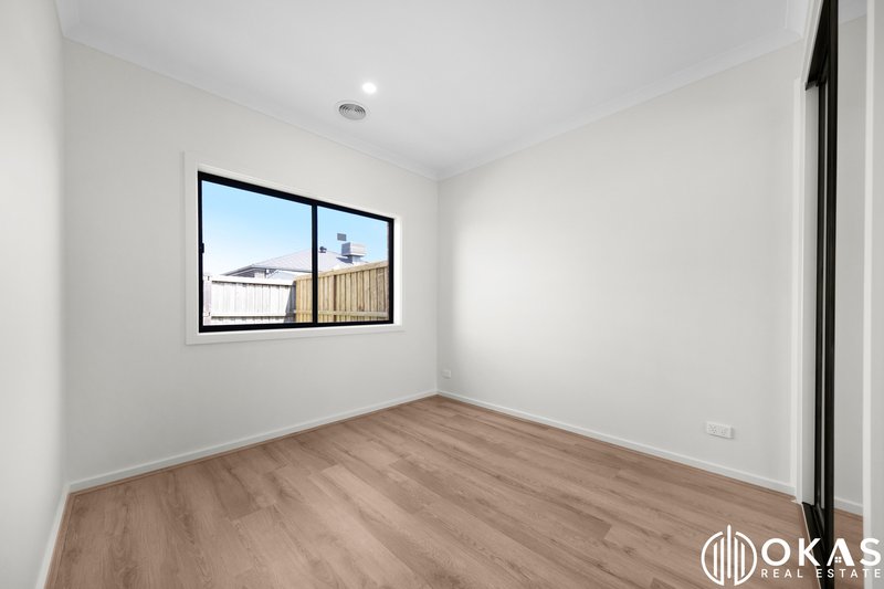 Photo - 19 Arnison Road, Tarneit VIC 3029 - Image 14