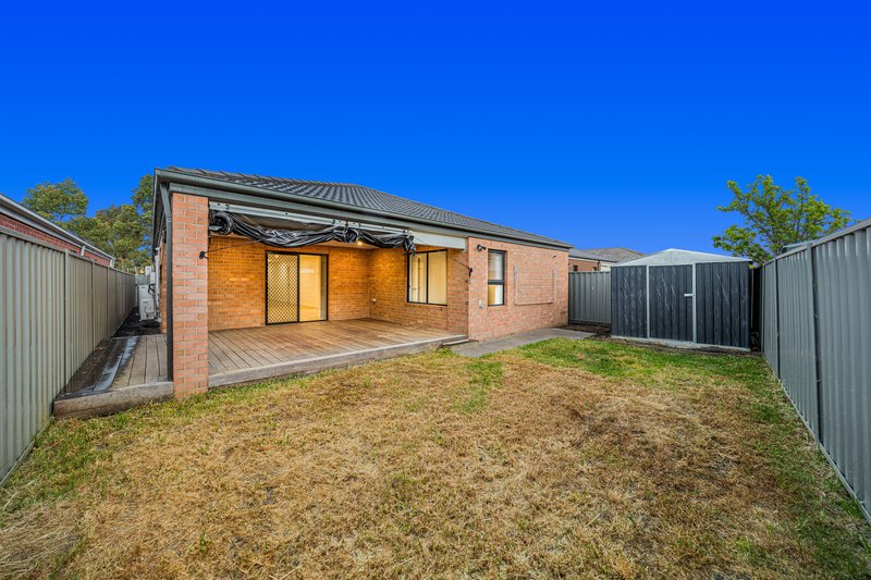 Photo - 19 Arrow Road, Cranbourne East VIC 3977 - Image 21