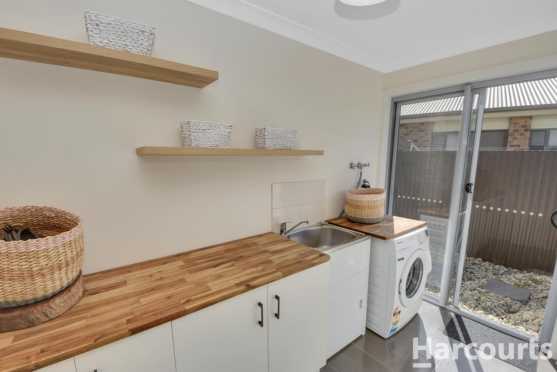 Photo - 19 Arthur Drive, Horsham VIC 3400 - Image 12