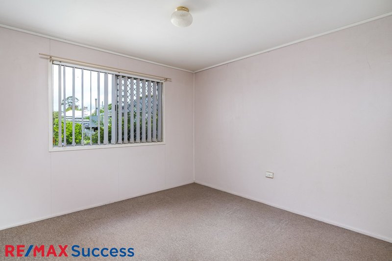 Photo - 19 Ascot Street, Newtown QLD 4350 - Image 4