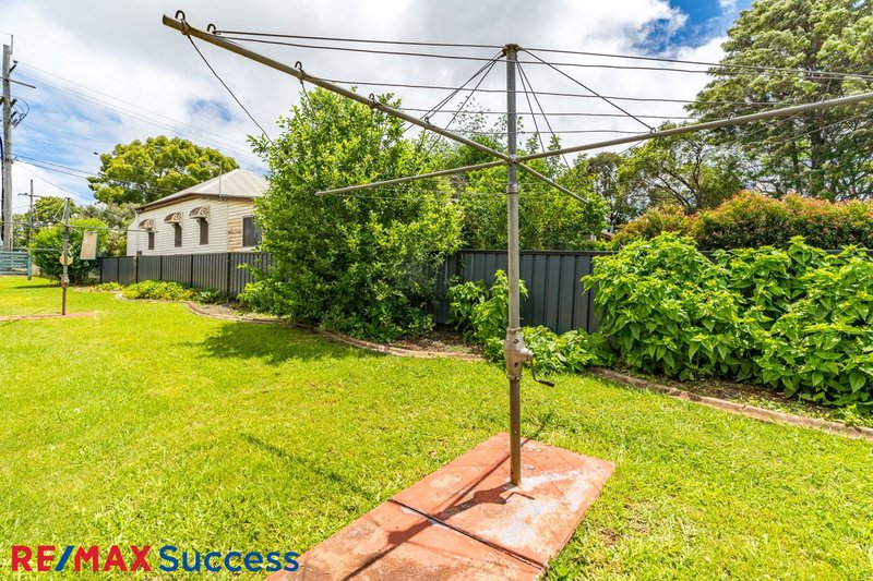 Photo - 19 Ascot Street, Newtown QLD 4350 - Image 13