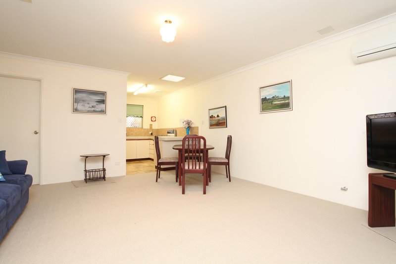 Photo - 1/9 Ashford Avenue , Rockingham WA 6168 - Image 2