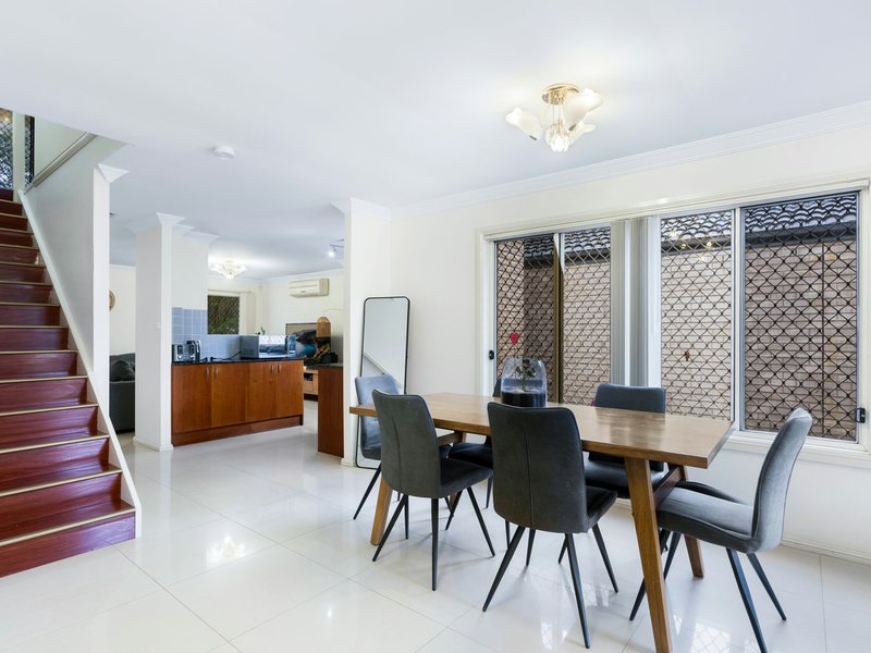 Photo - 19 Ashwood Street, Parklea NSW 2768 - Image 4