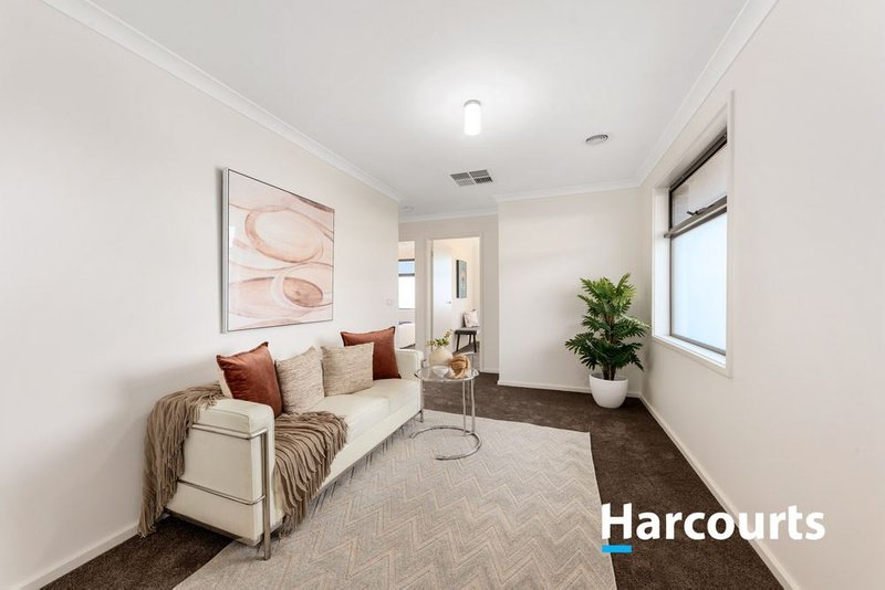 Photo - 19 Aspect Avenue, Wantirna South VIC 3152 - Image 10