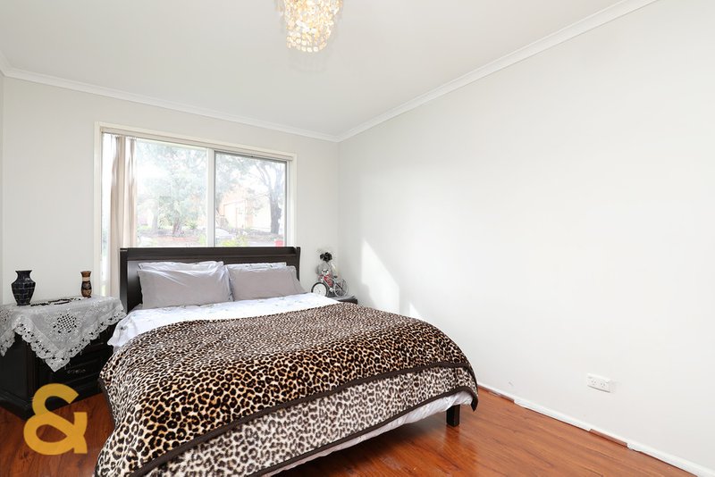 Photo - 19 Aster Close, Meadow Heights VIC 3048 - Image 6