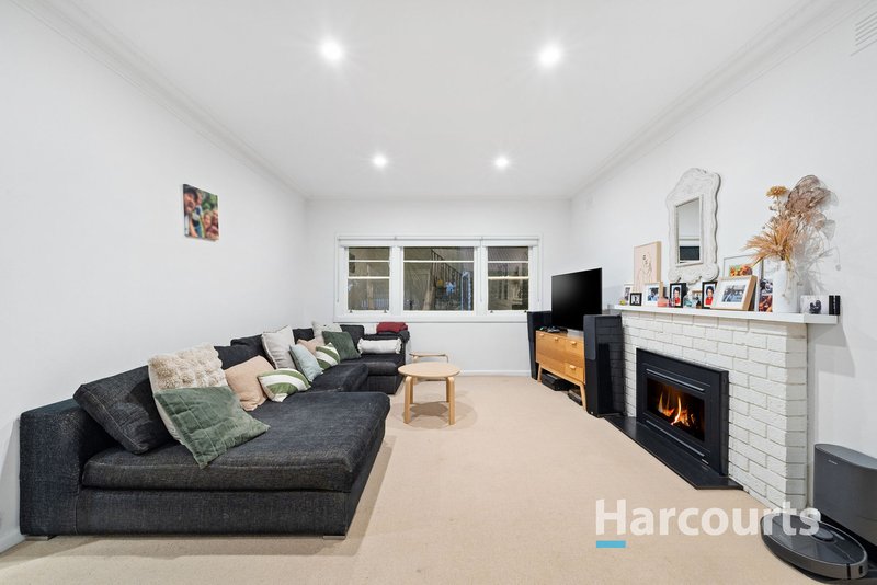 Photo - 19 Atkinson Street, Murrumbeena VIC 3163 - Image 6