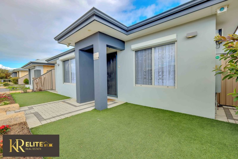 Photo - 19 Babiana Link, Piara Waters WA 6112 - Image 1