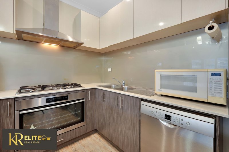 Photo - 19 Babiana Link, Piara Waters WA 6112 - Image 21
