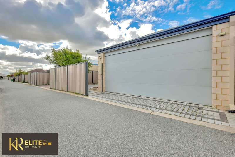 Photo - 19 Babiana Link, Piara Waters WA 6112 - Image 31