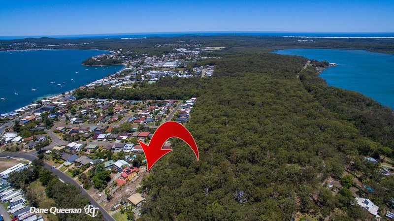 Photo - 19 Bagnall Avenue, Soldiers Point NSW 2317 - Image 5