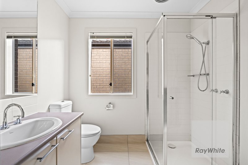 Photo - 19 Balerno Way, Mernda VIC 3754 - Image 7