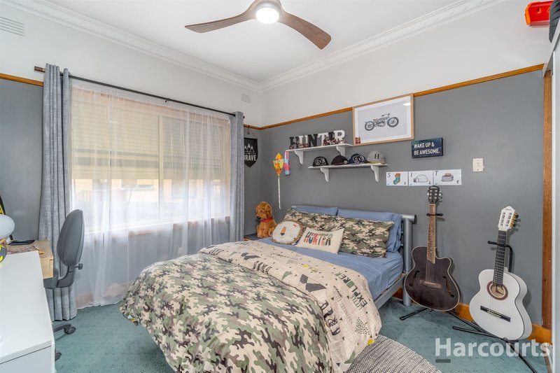 Photo - 19 Balfour Street, Newborough VIC 3825 - Image 7