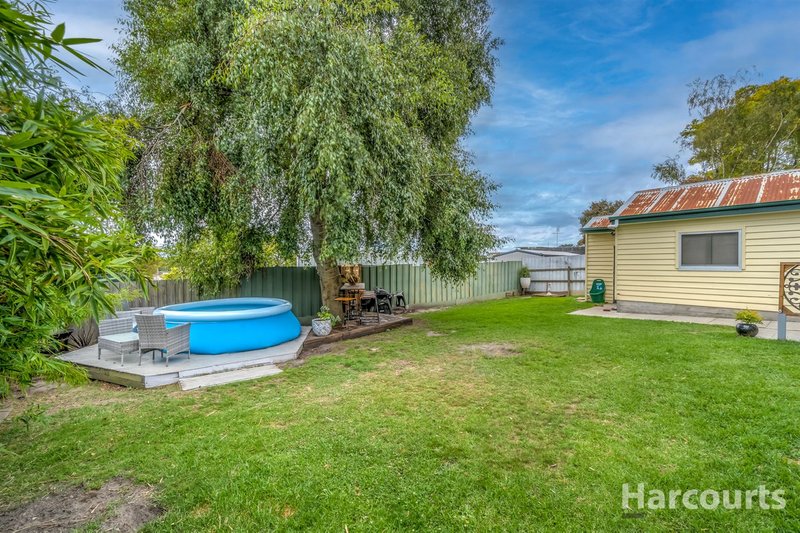 Photo - 19 Balfour Street, Newborough VIC 3825 - Image 16