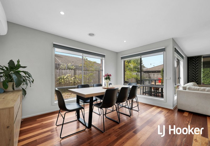 Photo - 19 Balmain Circuit, Wallan VIC 3756 - Image 8