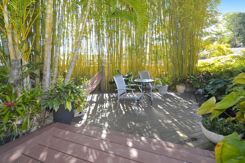 Photo - 19 Balsa Street, Elanora QLD 4221 - Image 24