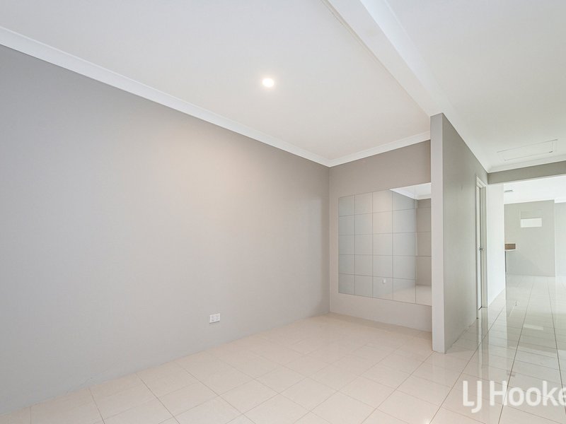 Photo - 19 Banjong Street, Martin WA 6110 - Image 13