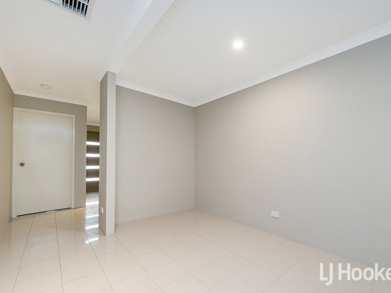 Photo - 19 Banjong Street, Martin WA 6110 - Image 14