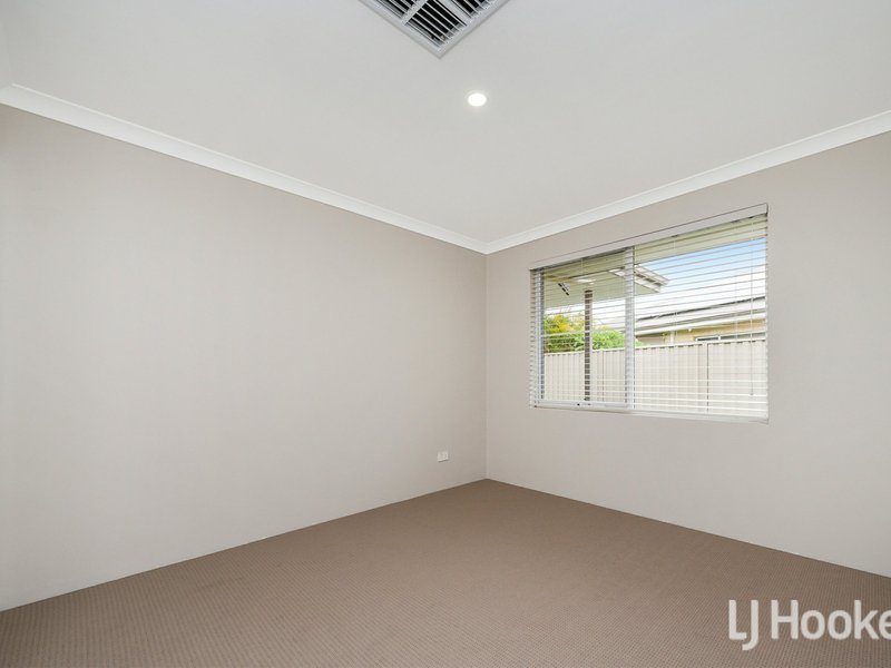 Photo - 19 Banjong Street, Martin WA 6110 - Image 17