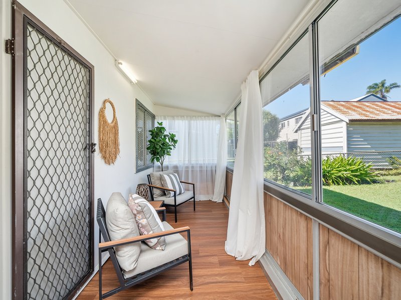 Photo - 19 Bank Street, Margate QLD 4019 - Image 11