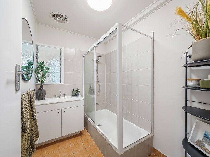 Photo - 19 Bank Street, Margate QLD 4019 - Image 13