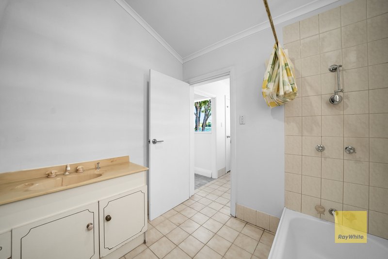 Photo - 19 Banksia Terrace, South Perth WA 6151 - Image 11