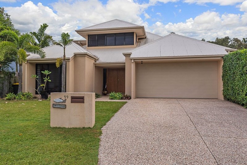 Photo - 19 Barcoola Place, Twin Waters QLD 4564 - Image 5