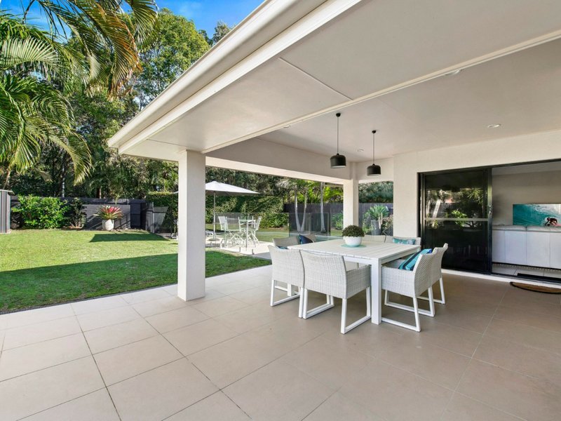 Photo - 19 Barcoola Place, Twin Waters QLD 4564 - Image 12