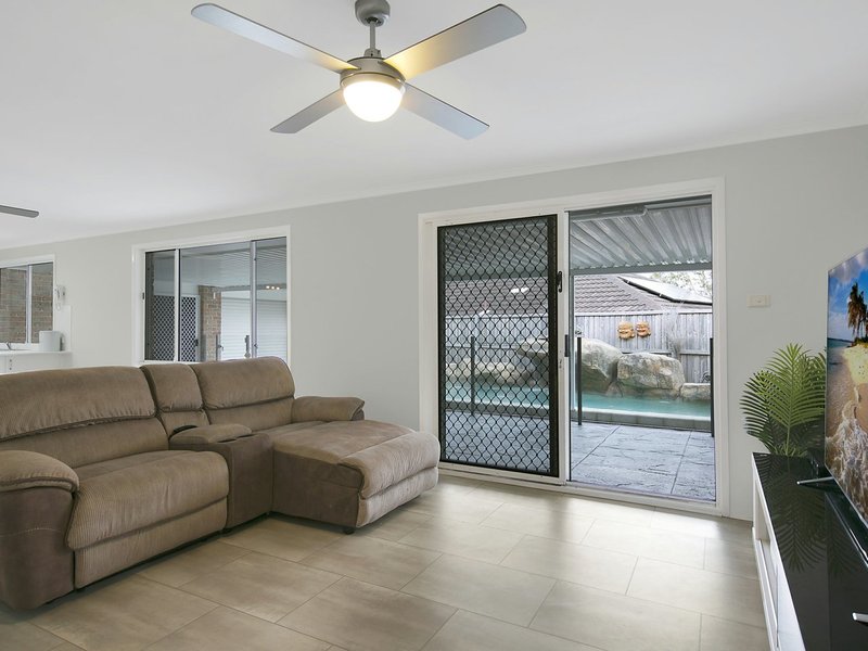 Photo - 19 Barega Close, Buff Point NSW 2262 - Image 6