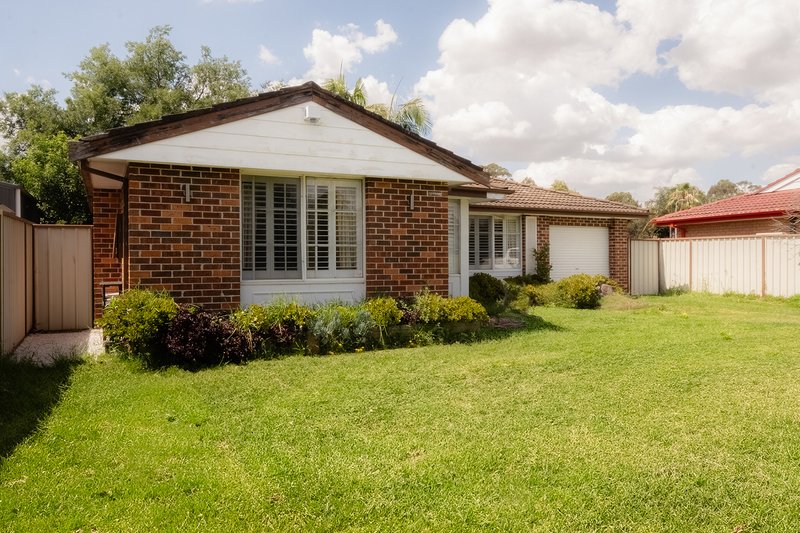 19 Barnard Crescent, Oakhurst NSW 2761